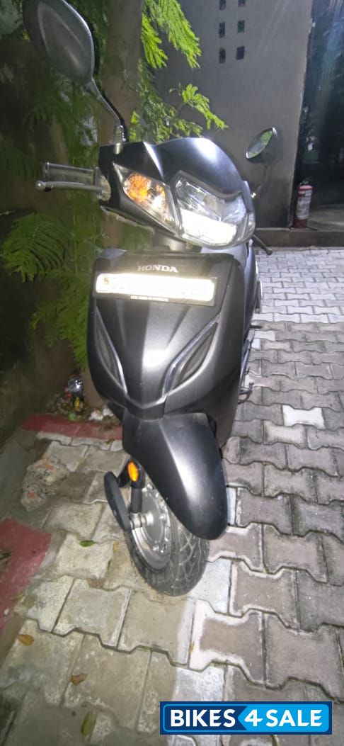 Metallic Grey Honda Activa 5G