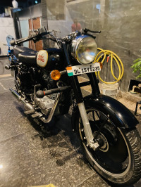 Royal Enfield Classic 350