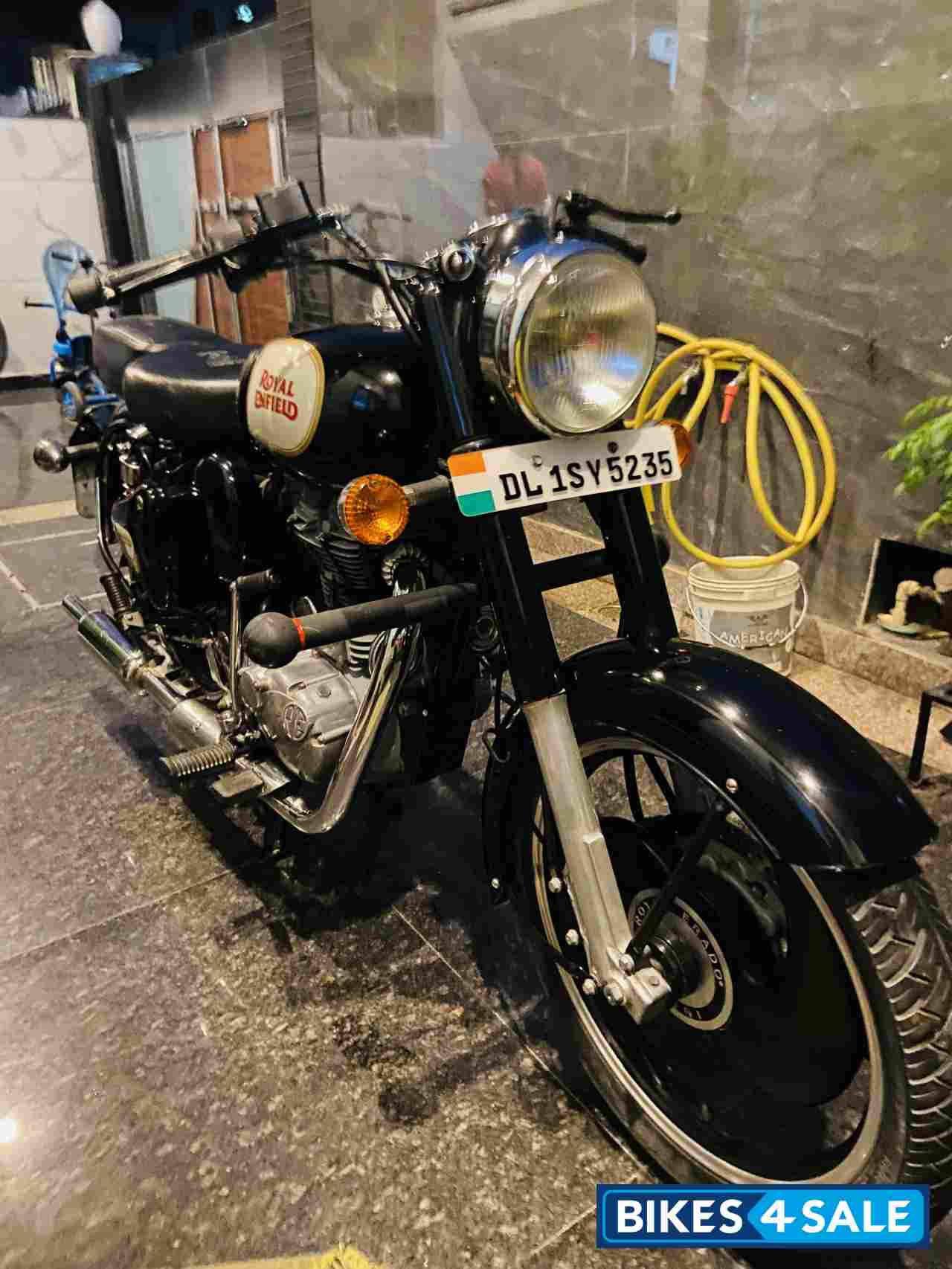 Royal Enfield Classic 350 Royal Enfield Classic 350