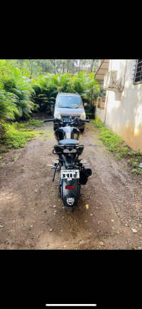 Black TVS Apache RTR 160 4V BS6