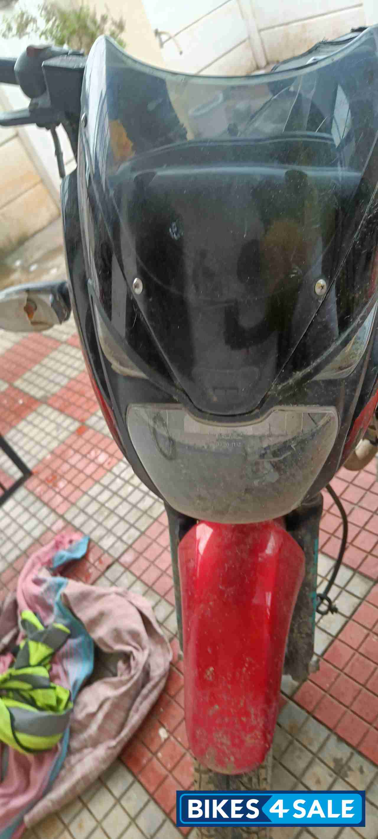 Red And Black Bajaj Pulsar 150 Red And Black Bajaj Pulsar 150