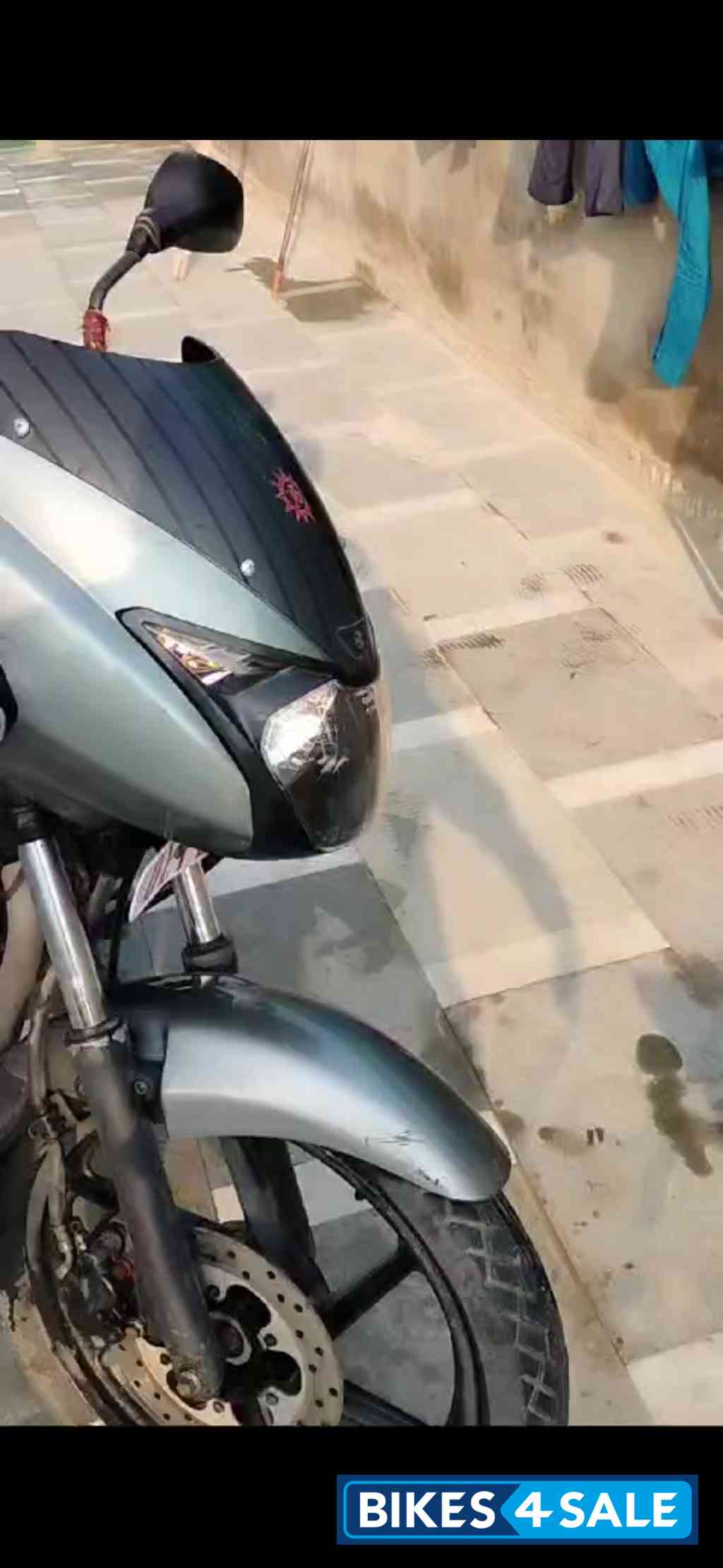 Silver Grey Bajaj Pulsar 150 DTSi