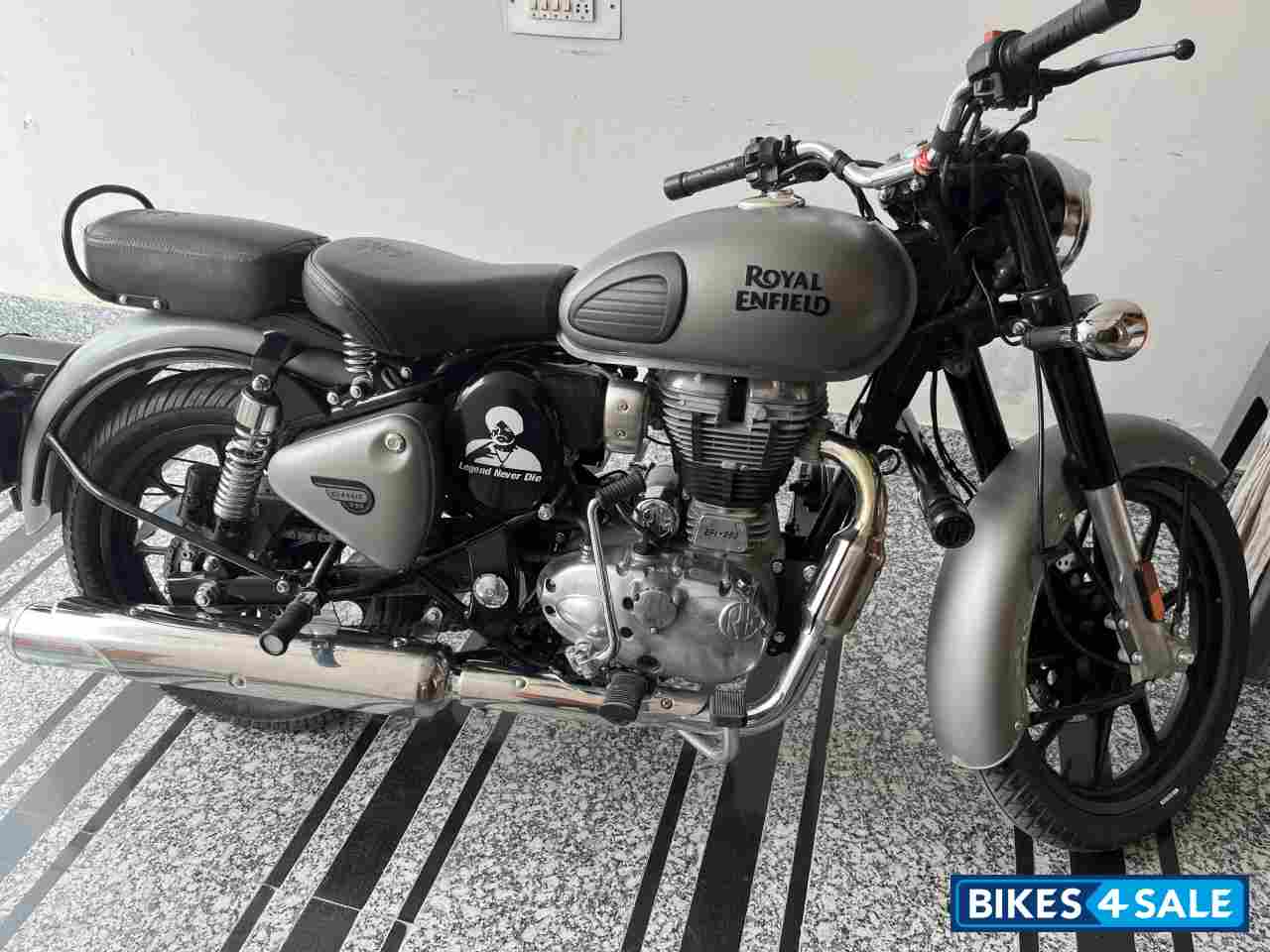 Metal Grey Royal Enfield Classic 350 Single Channel BS6