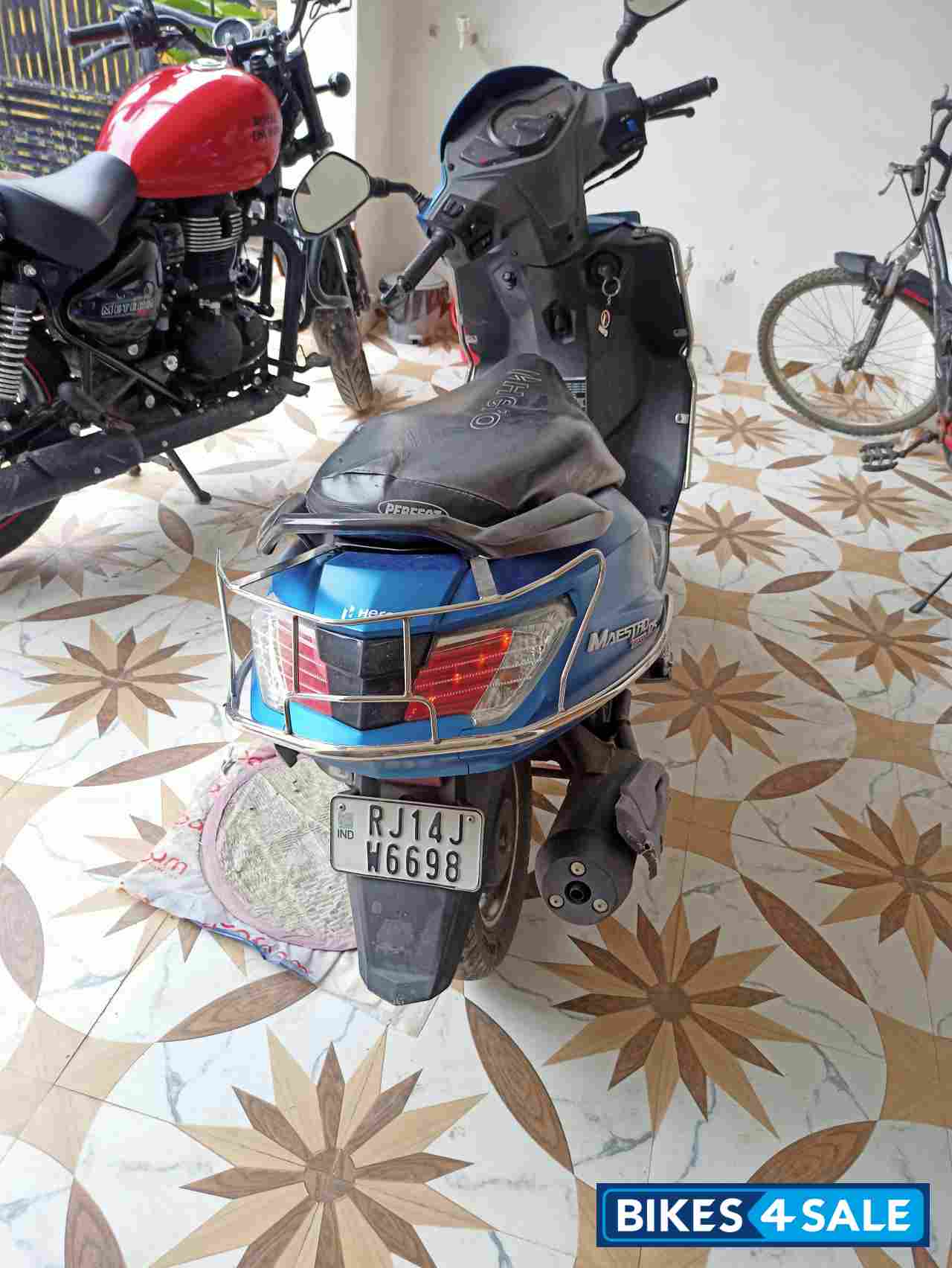 Matt Blue Hero Maestro Edge 125