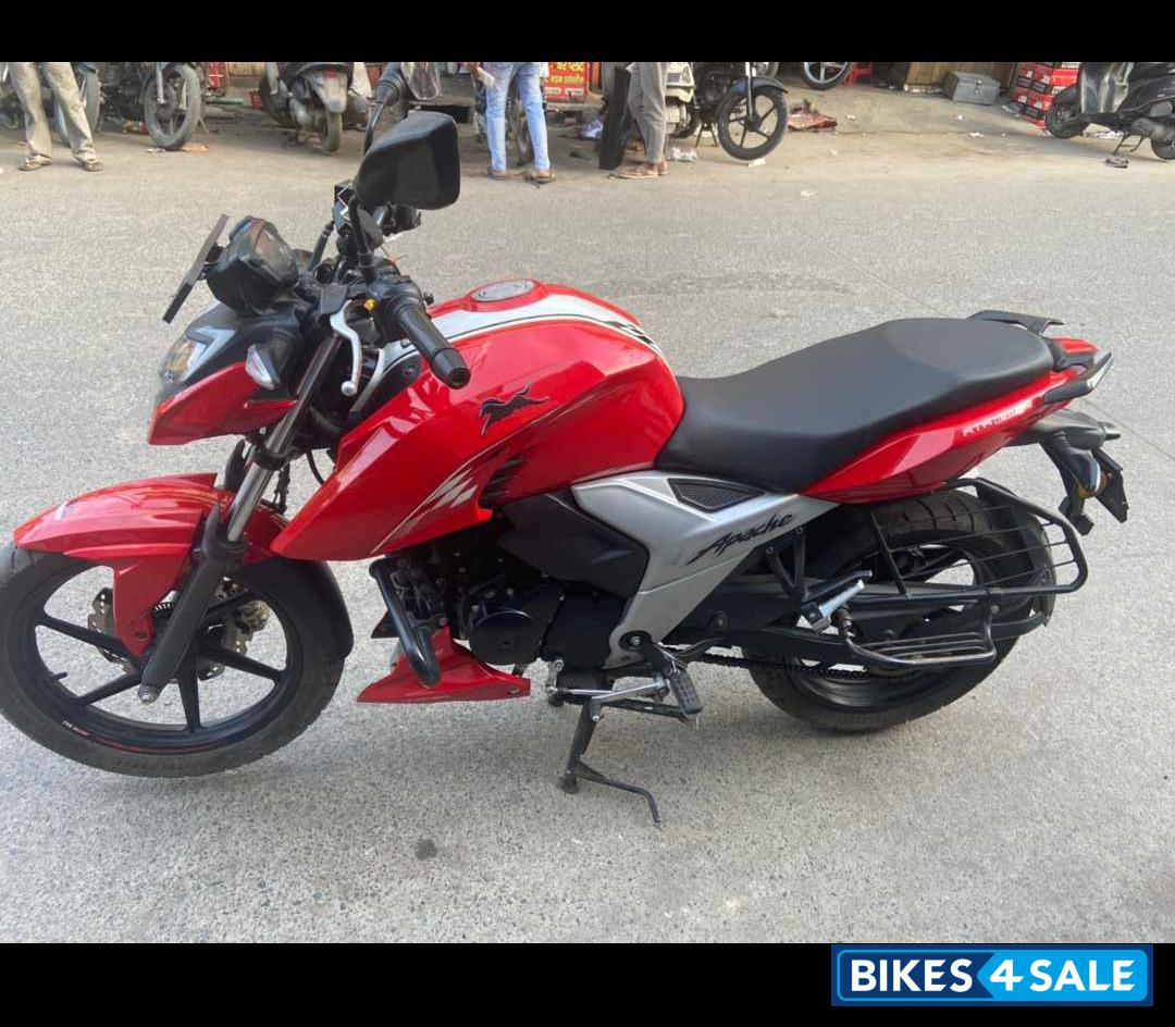 Red TVS Apache RTR 160 4V BS6 Red TVS Apache RTR 160 4V BS6