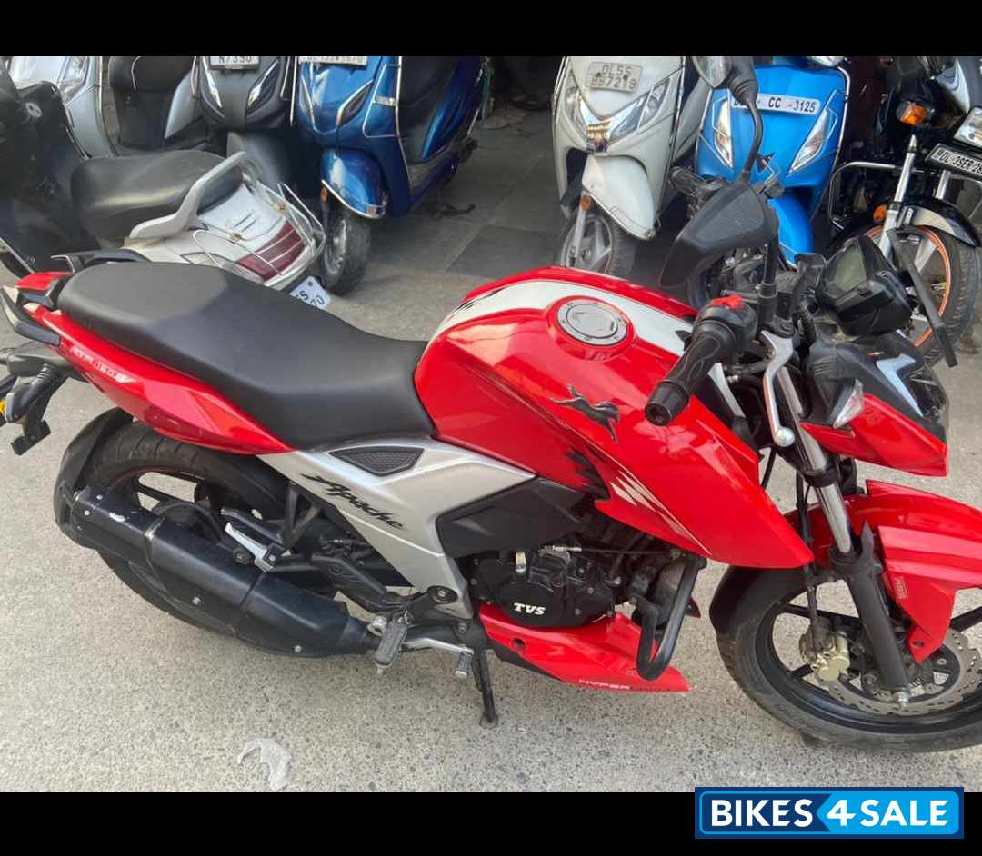 Red TVS Apache RTR 160 4V BS6 Red TVS Apache RTR 160 4V BS6