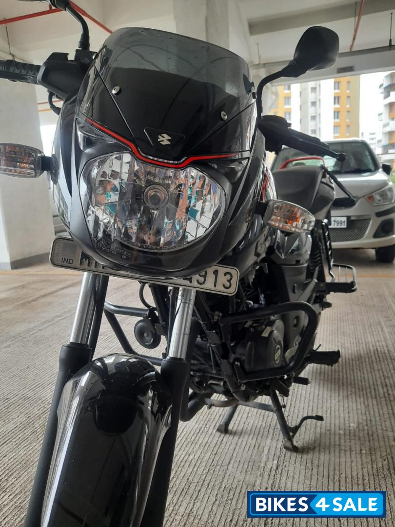 Bajaj Pulsar 125 Neon