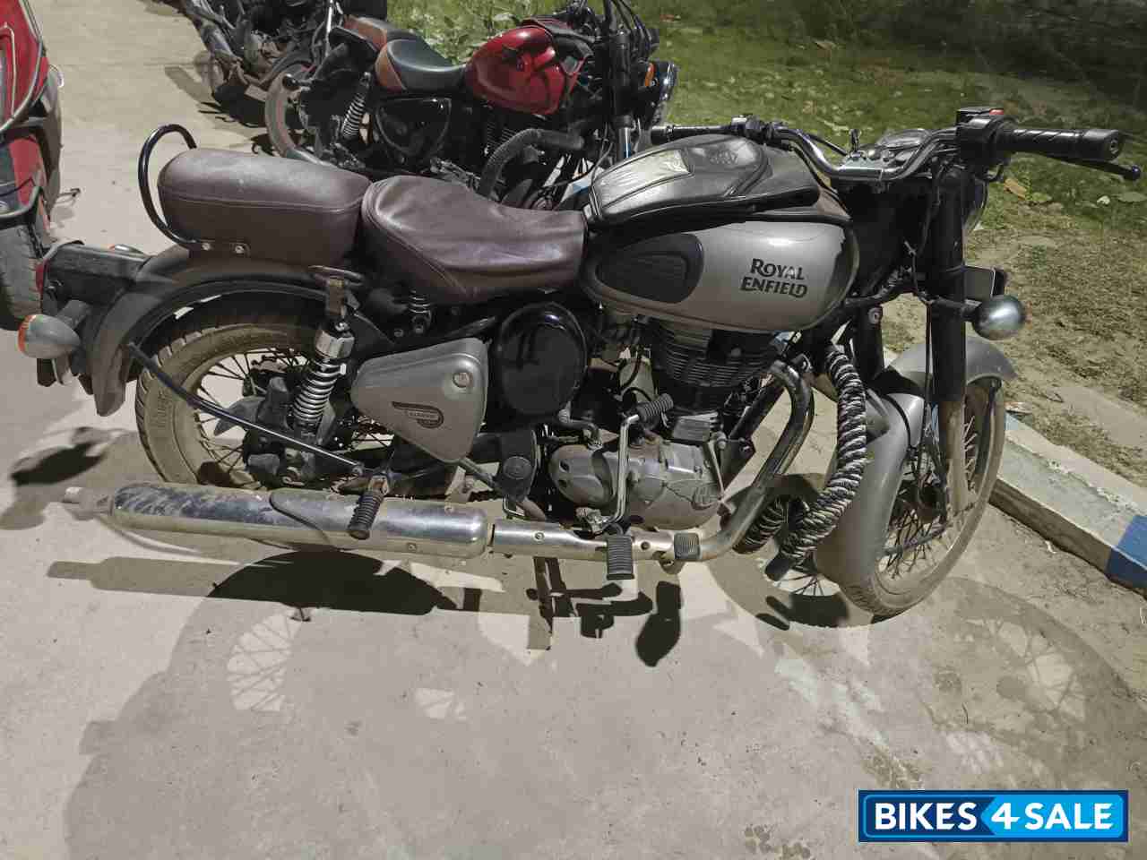 Royal Enfield Classic Gunmetal Grey