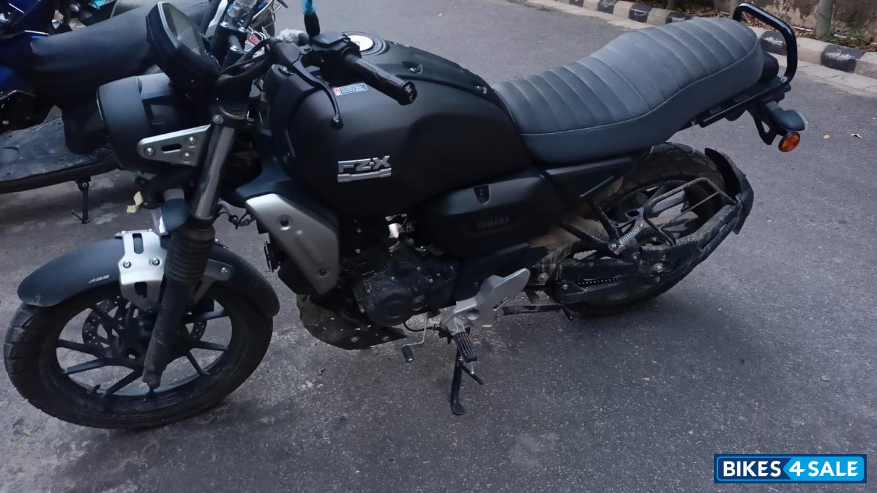 Yamaha FZ-X