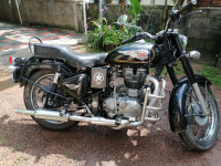 Black Royal Enfield Bullet Standard 350
