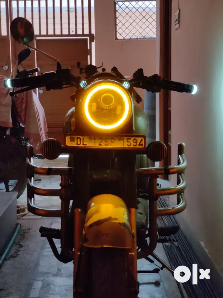 Royal Enfield Classic Gunmetal Grey Royal Enfield Classic Gunmetal Grey