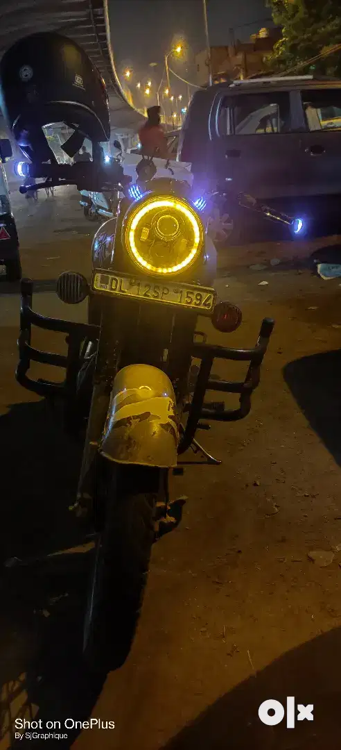 Royal Enfield Classic Gunmetal Grey Royal Enfield Classic Gunmetal Grey