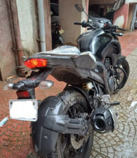 Mettalic Black Yamaha FZ25