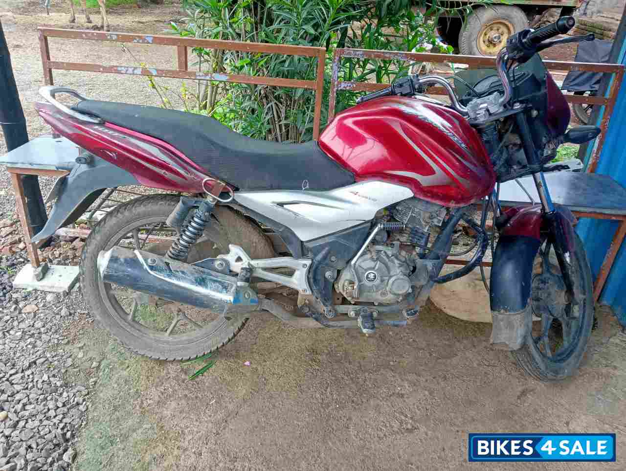 Bajaj Discover 100T