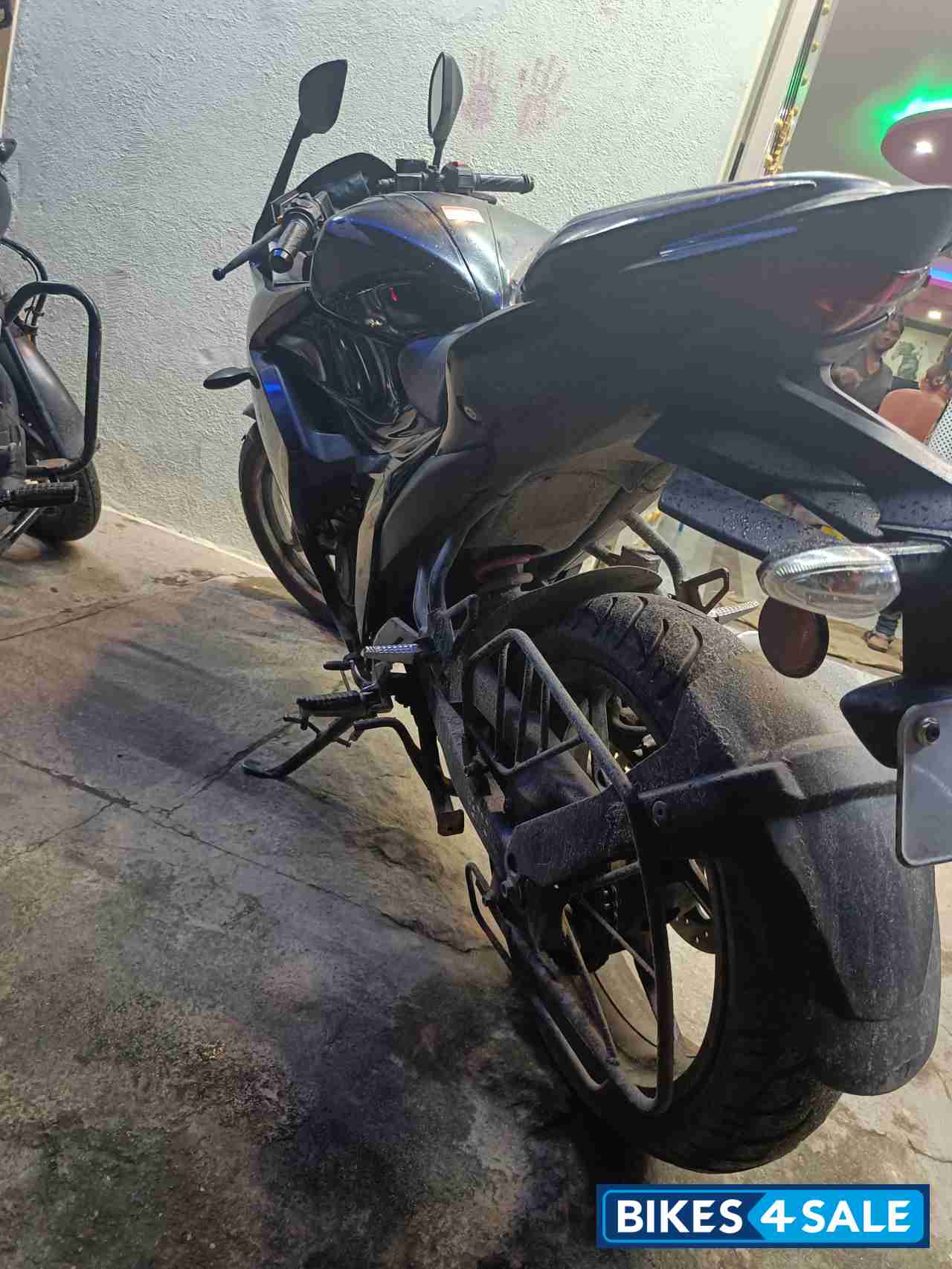 Suzuki Gixxer SF