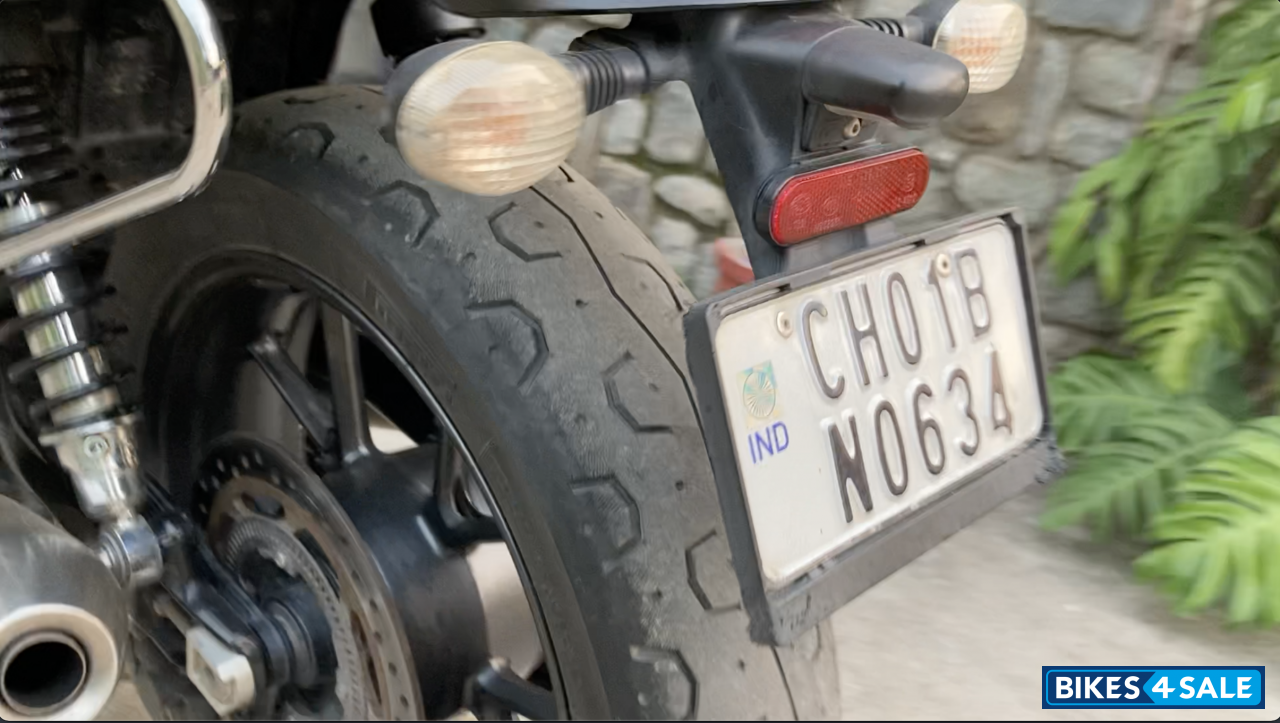 Black Matte Triumph Street Twin