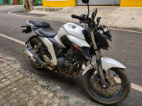 Yamaha FZ25