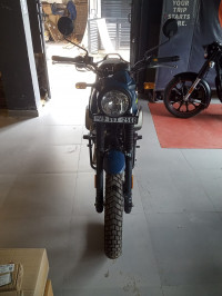 Royal Enfield Scram 411