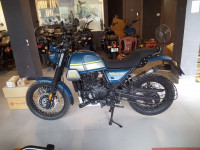Royal Enfield Scram 411