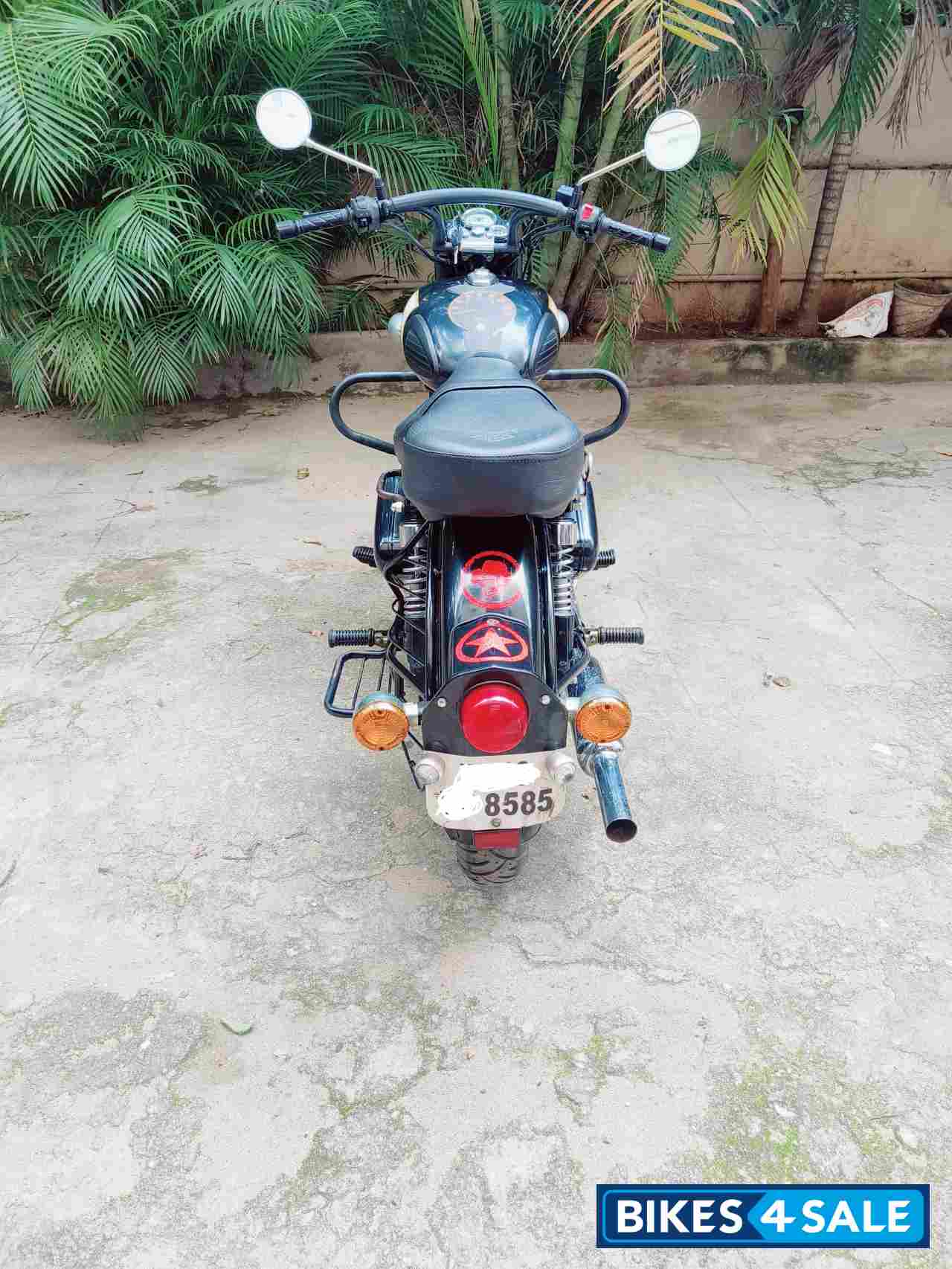 Royal Enfield Classic 350 Royal Enfield Classic 350