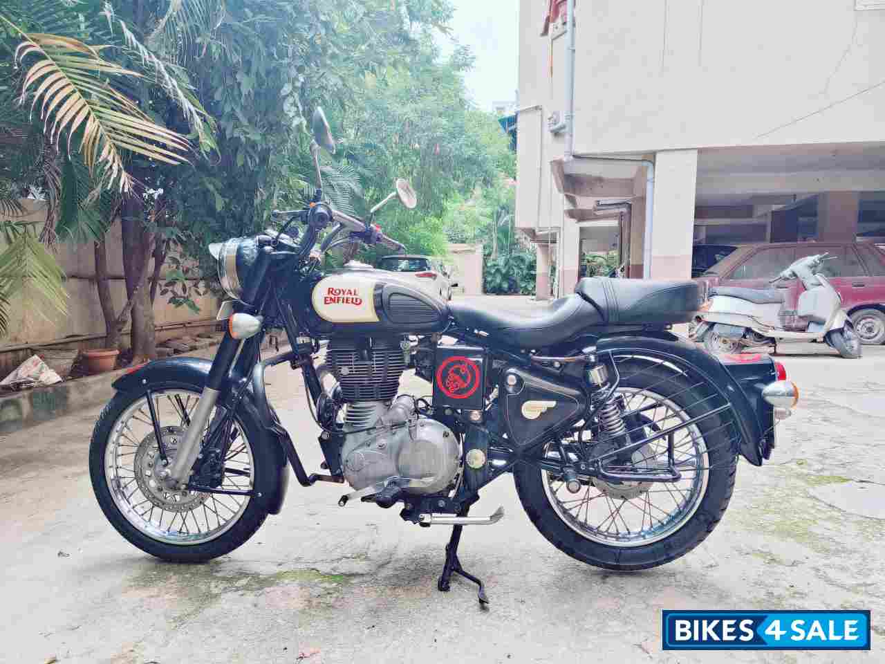 Royal Enfield Classic 350 Royal Enfield Classic 350