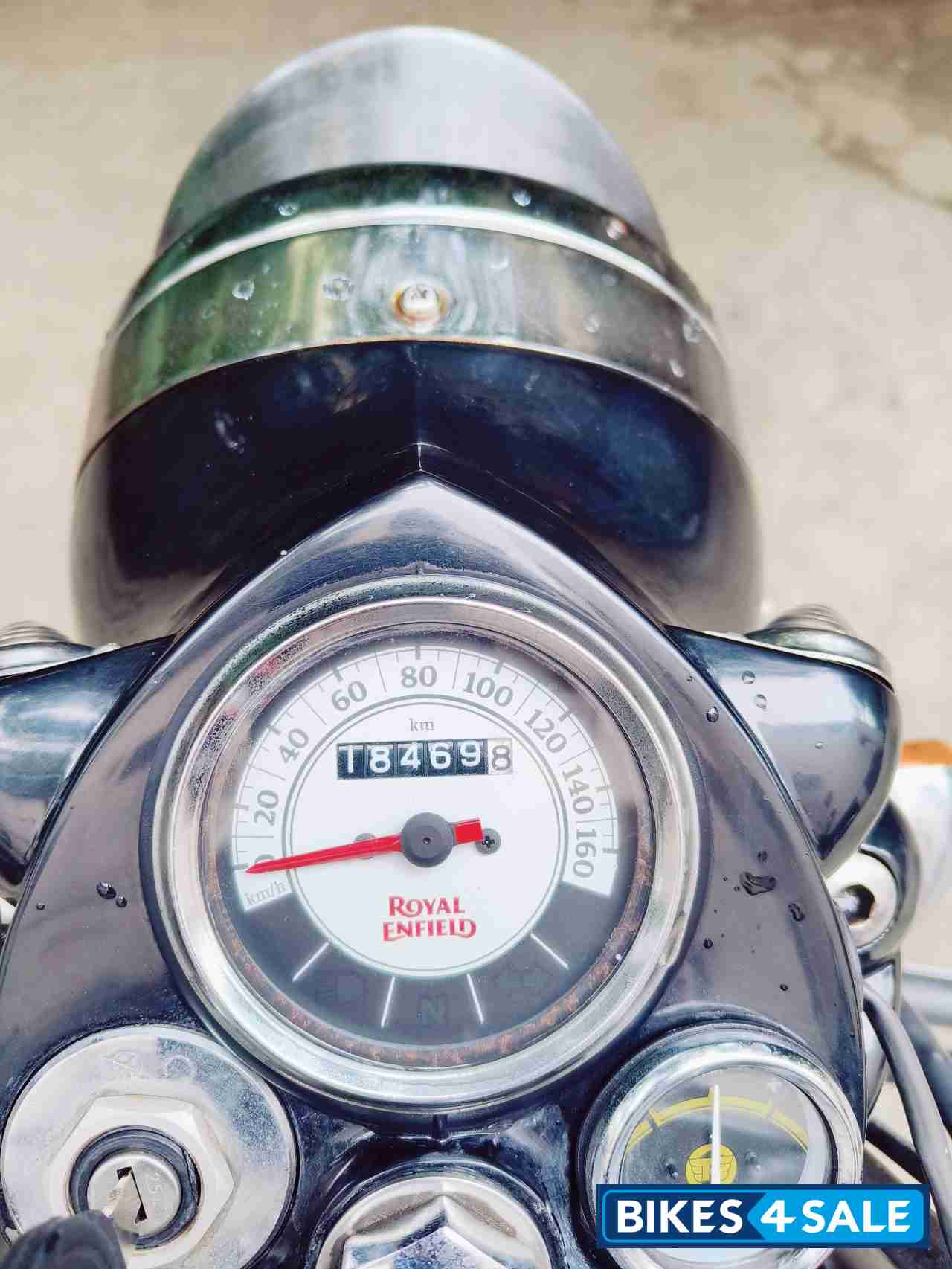 Royal Enfield Classic 350 Royal Enfield Classic 350