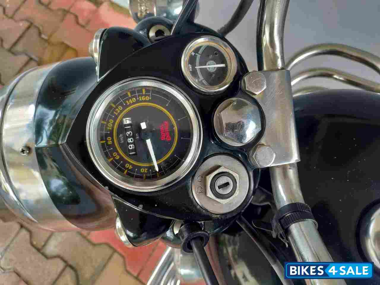 Royal Enfield Bullet 350 Twinspark Royal Enfield Bullet 350 Twinspark