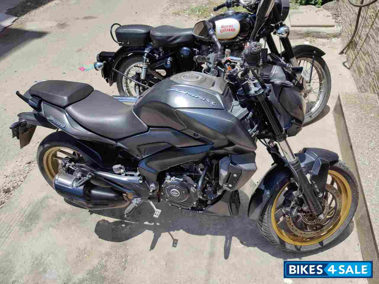 Bajaj Dominar 400 ABS BS6