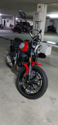 Ducati Scrambler 800 Icon 2021 Model