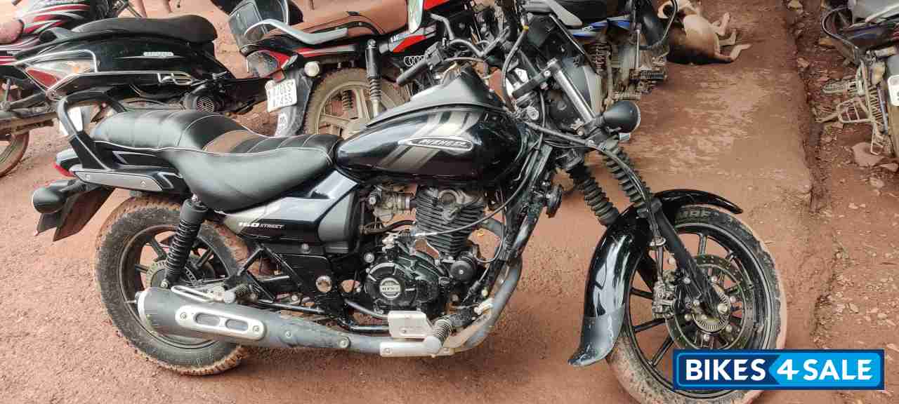 Bajaj Avenger Street 160