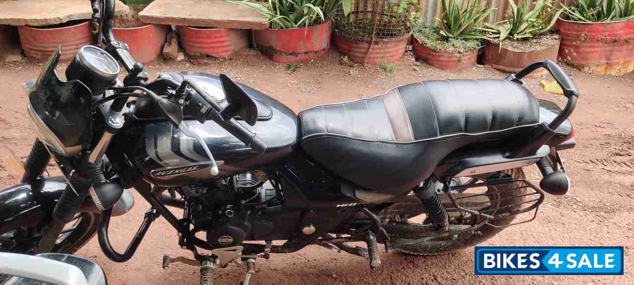 Bajaj Avenger Street 160