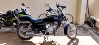 Black Bajaj Avenger 220 DTS-i