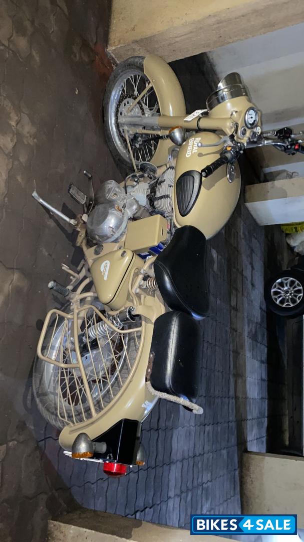 Royal Enfield Classic Desert Storm