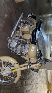 Royal Enfield Classic Desert Storm