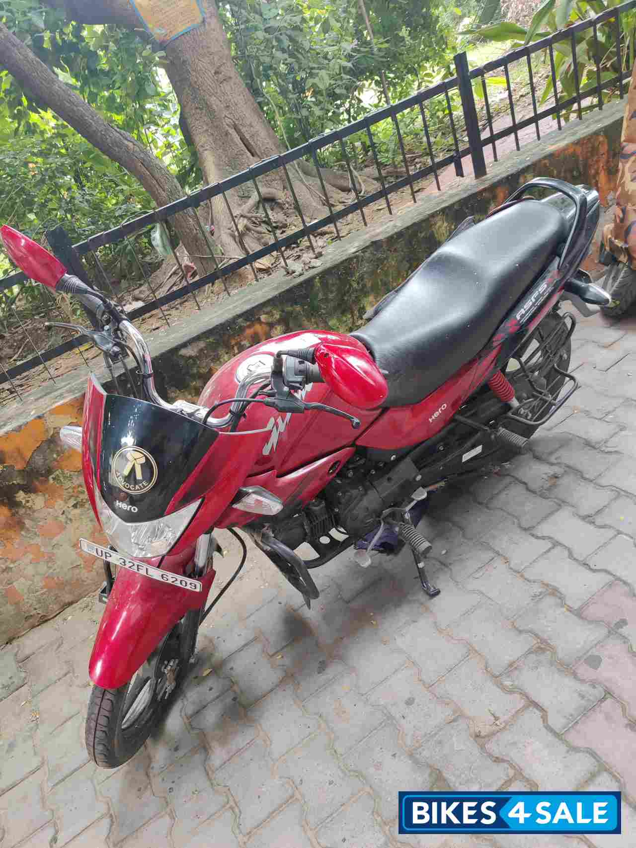 Hero Glamour 125