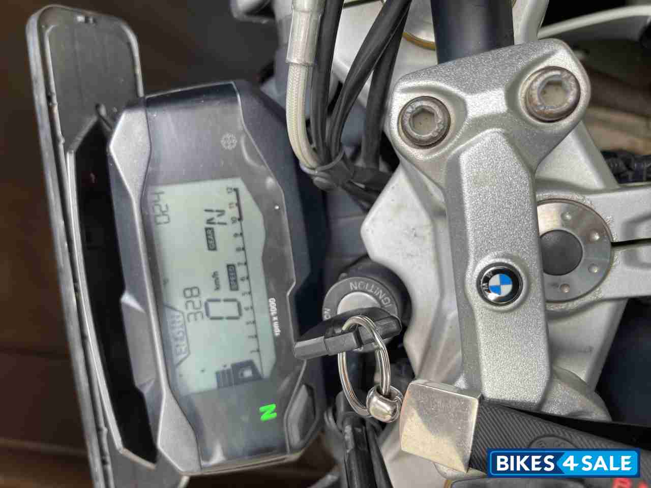 BMW G 310 R