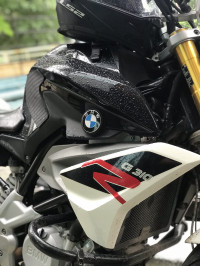BMW G 310 R
