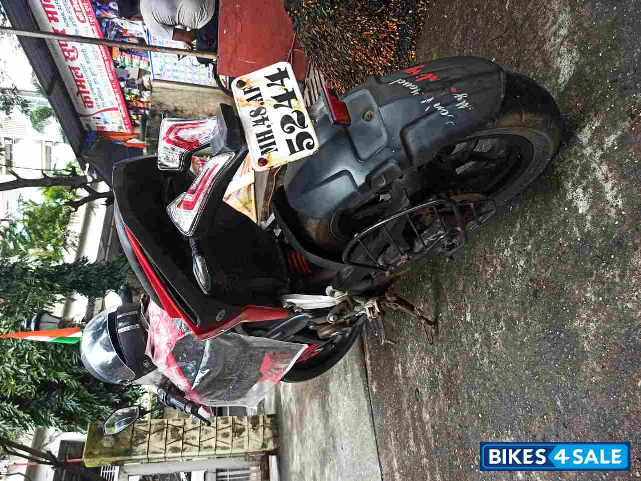 Red Bajaj Pulsar 200 NS ABS