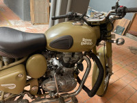 Royal Enfield Classic Desert Storm