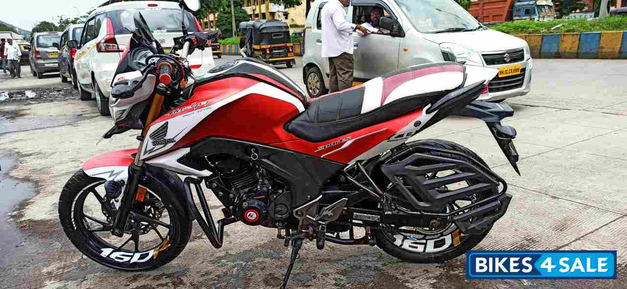 Red N Black Honda CB Hornet 160R ABS