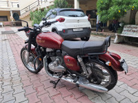 Red Jawa forty two BS6