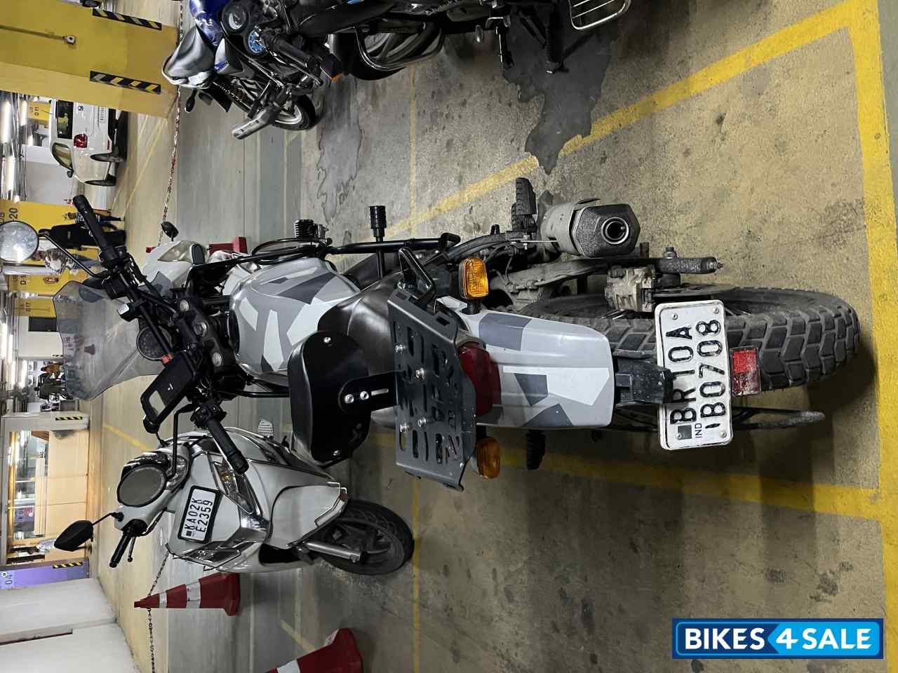 Sleet Royal Enfield Himalayan Sleet