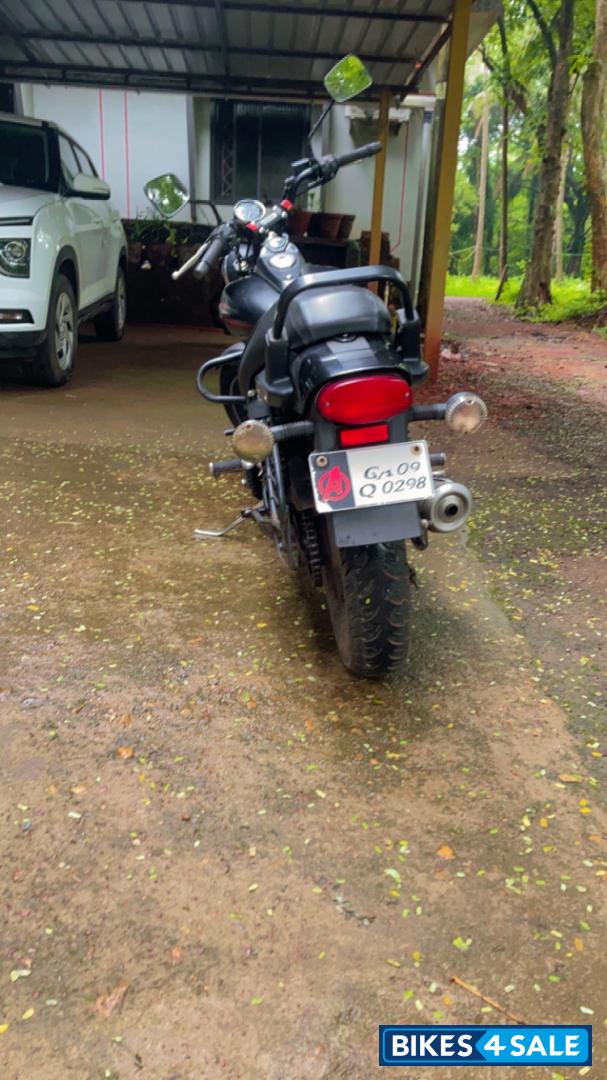 Bajaj Avenger Street 220