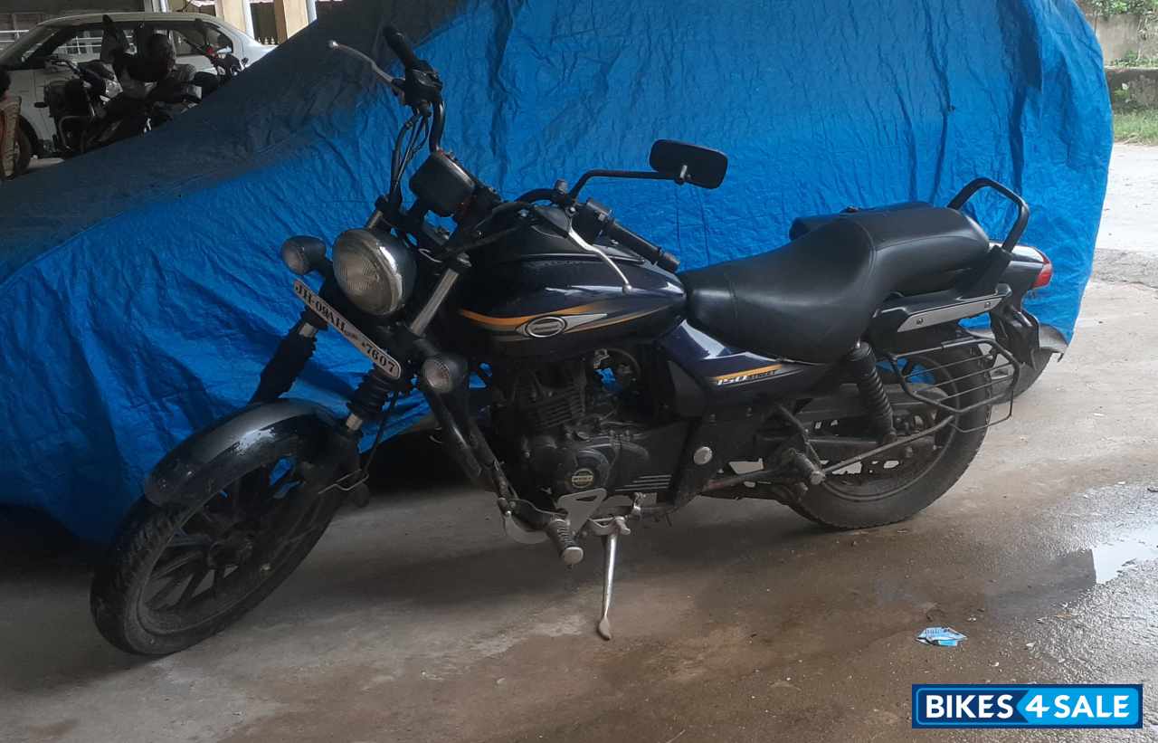 Bajaj Avenger Street 150