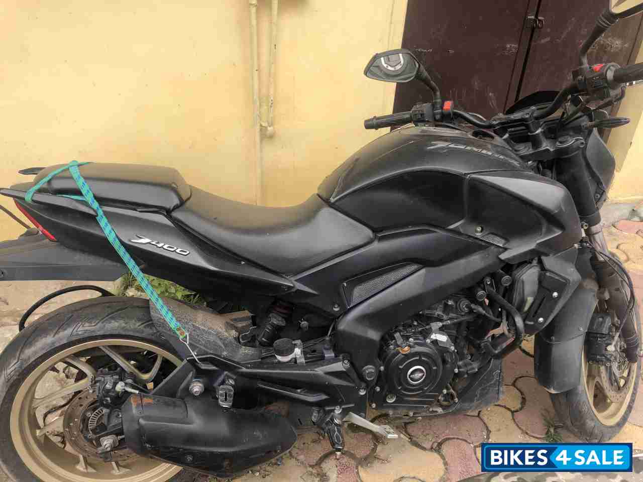 Bajaj Dominar 400