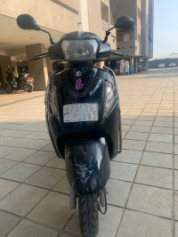 Black Suzuki Access 125