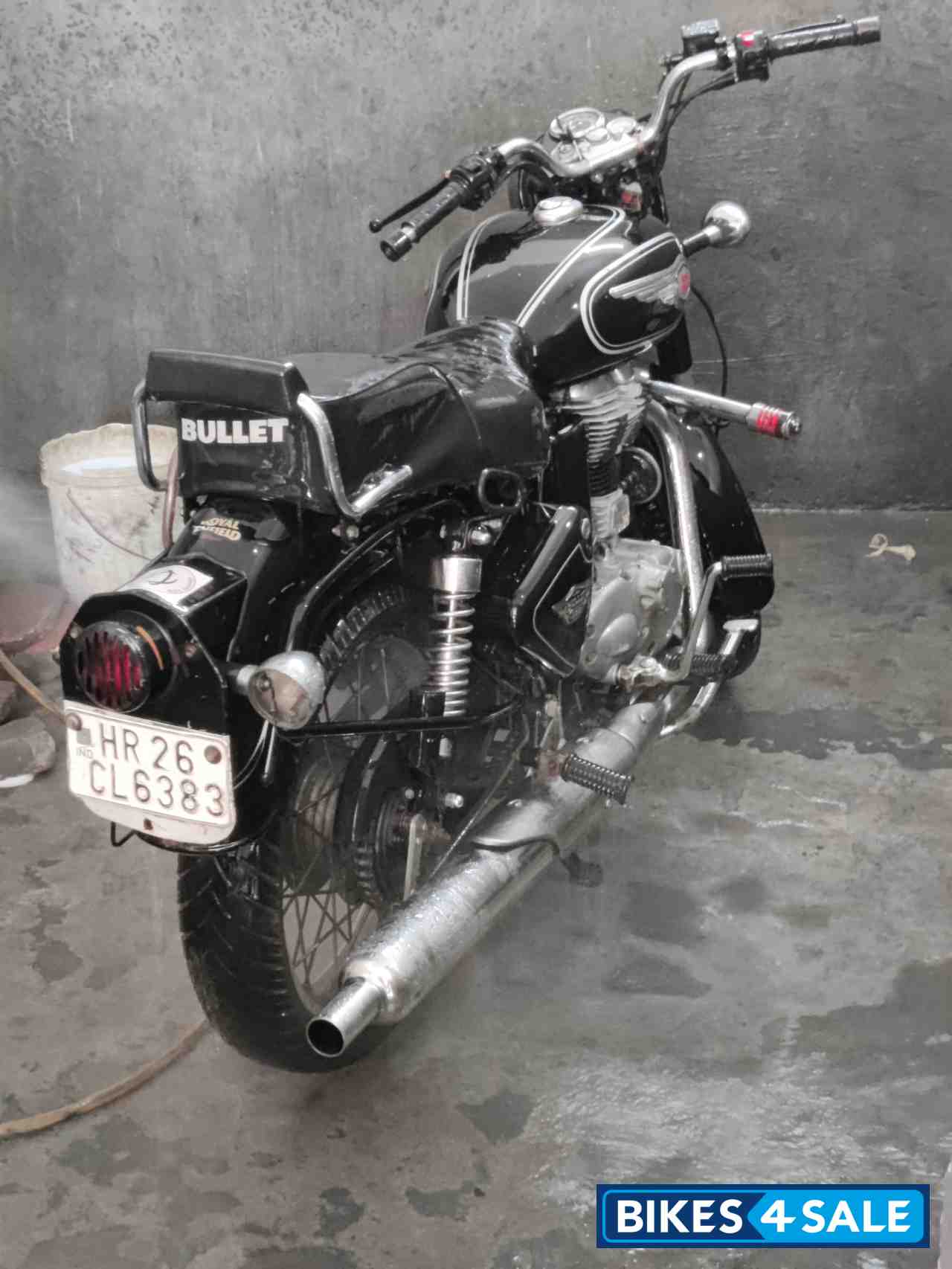 Black And White Borders Royal Enfield Bullet Standard 500
