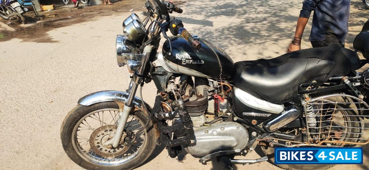 Royal Enfield Thunderbird 350