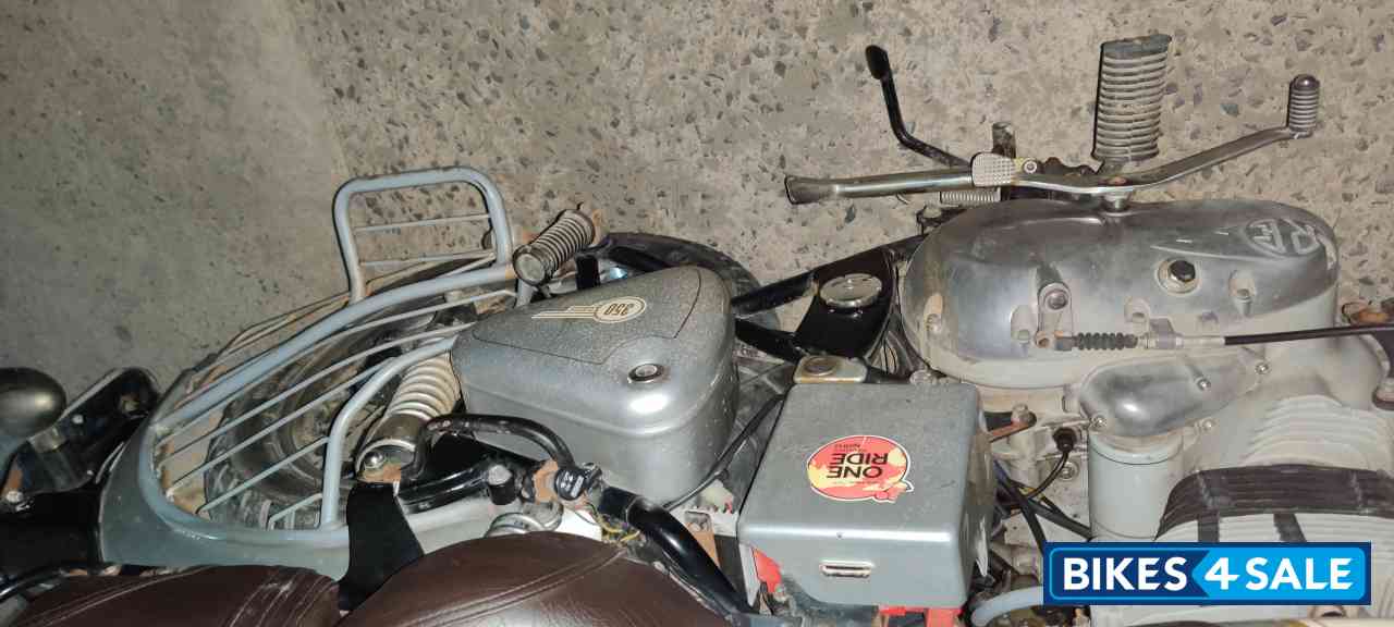 Royal Enfield Classic 350