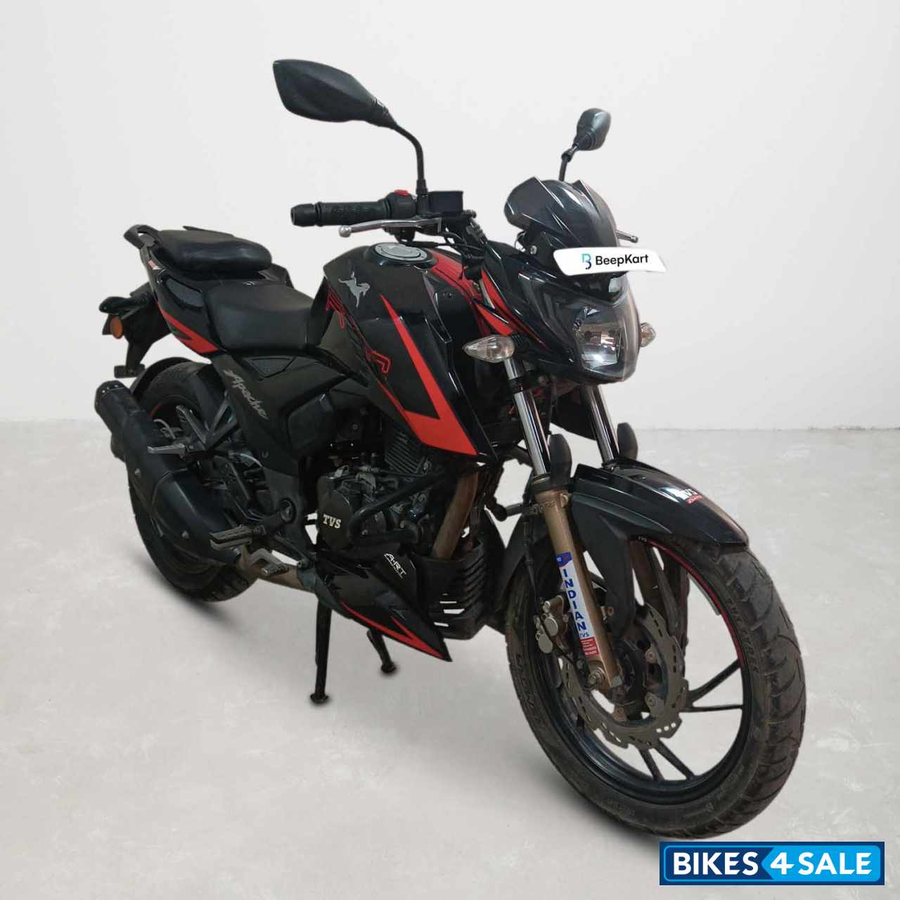 TVS Apache RTR 200 4V